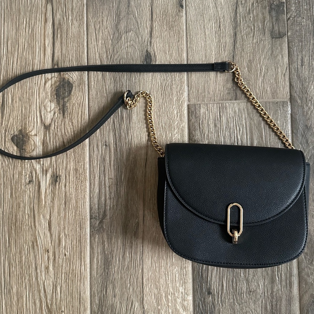 Black crossbody bag